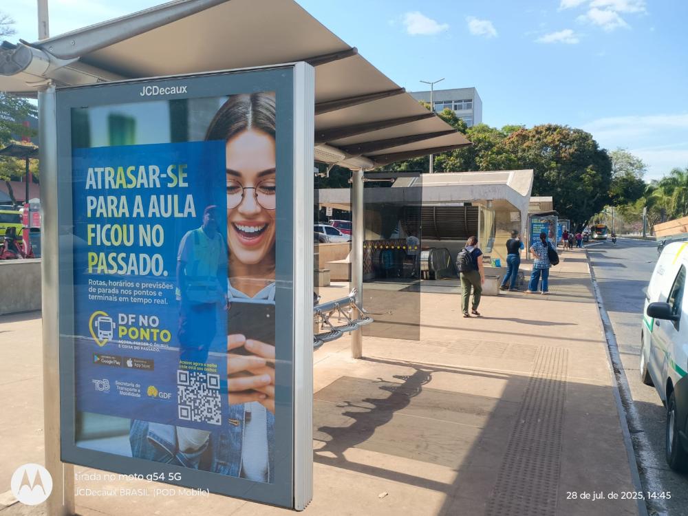 Capa da notícia: Usuários aderem ao DF no Ponto para planejar viagens do transporte público coletivo